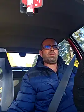 Snapshot of Thomas043 chatting on October 2025 06:58:02 AM Thomas043 online show from October 2025 06:58:02 AM