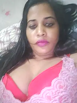 cute radhikaa online show from April 2026 06:20:02 PM