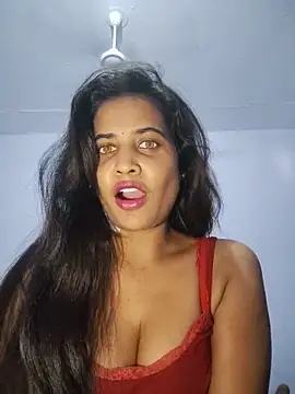 cute radhikaa online show from May 2026 05:02:01 AM