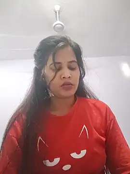 cute radhikaa online show from May 2026 08:42:02 AM