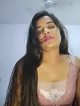 Snapshot of cute_radhikaa chatting on July 2026 07:31:01 PM cute radhikaa online show from July 2026 07:31:01 PM