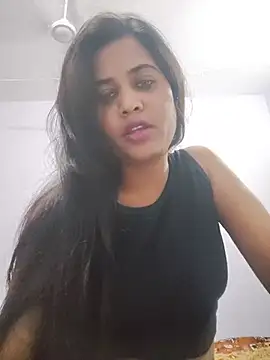 cute radhikaa online show from May 2026 07:08:02 AM