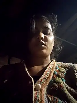 cute radhikaa online show from February 2026 02:39:02 PM