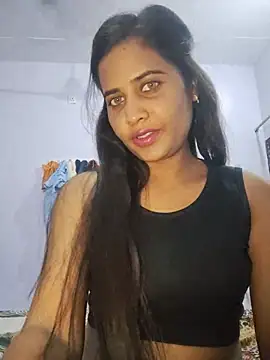 cute radhikaa online show from May 2026 10:47:02 AM