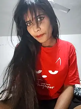 cute radhikaa online show from December 2025 04:30:01 PM