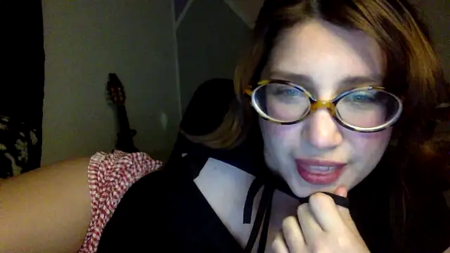 Meowkillah13 online show from December 2025 11:27:02 PM