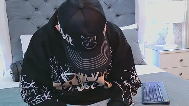 ZoeKrug online show from January 2026 11:47:02 AM