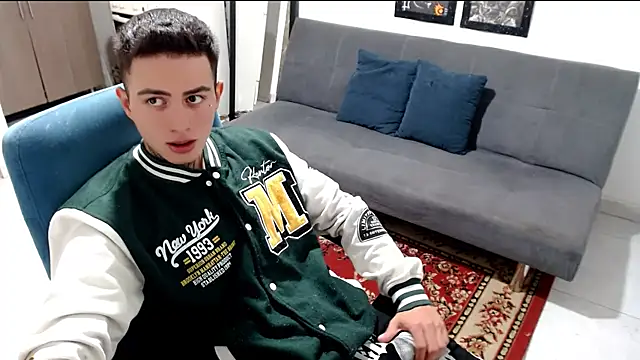 santii ss online show from December 2025 03:34:02 PM