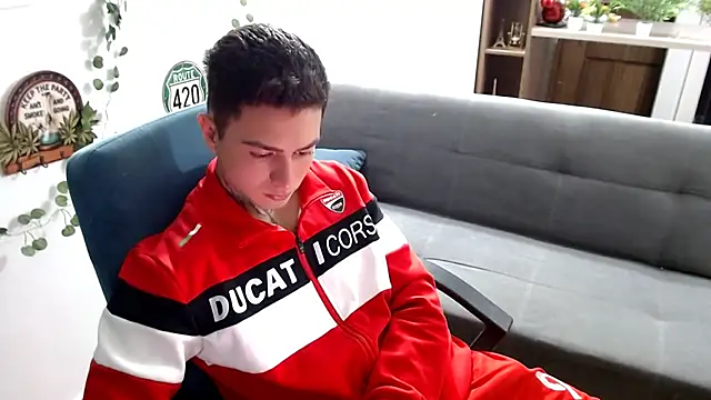 santii ss online show from April 2026 02:07:01 AM