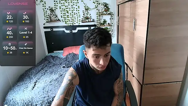 santii ss online show from April 2026 05:03:01 PM