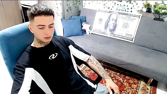 santii ss online show from February 2026 02:39:02 PM