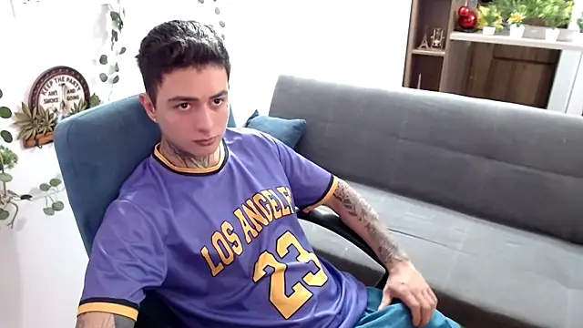 santii ss online show from April 2026 02:40:02 PM