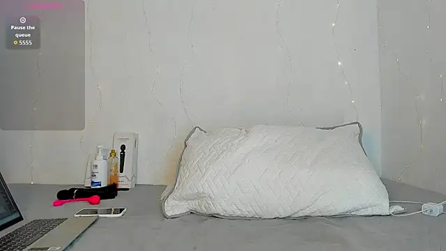 hot boy 04 online show from March 2026 03:46:01 PM