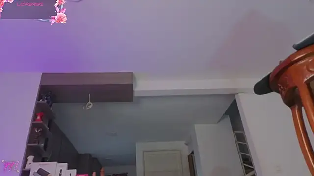 Chloe cooperr online show from May 2026 10:53:02 PM