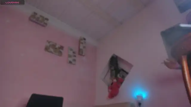 Chloe cooperr online show from January 2026 04:30:01 AM