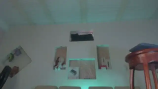 Chloe cooperr online show from December 2025 04:21:02 PM