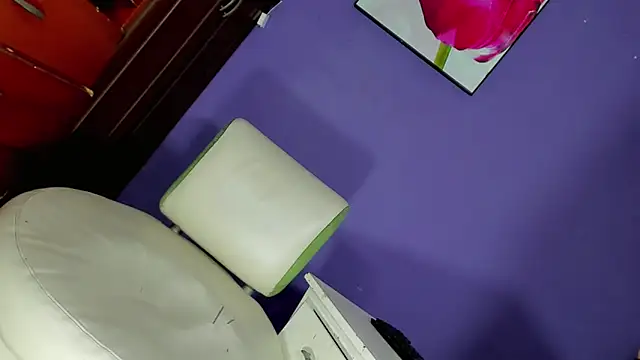 Valentina Horny777 online show from January 2026 01:03:01 PM