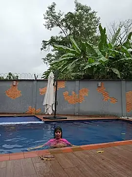 Yessica Lopezz online show from November 2025 06:45:02 PM