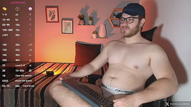 Snapshot of mateo_ocampo chatting on November 2025 04:29:02 PM mateo ocampo online show from November 2025 04:29:02 PM