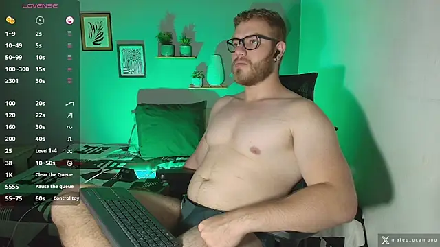 Snapshot of mateo_ocampo chatting on October 2025 08:09:02 PM mateo ocampo online show from October 2025 08:09:02 PM