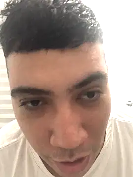 Snapshot of Paulo199117 chatting on October 2025 06:53:01 PM Paulo199117 online show from October 2025 06:53:01 PM