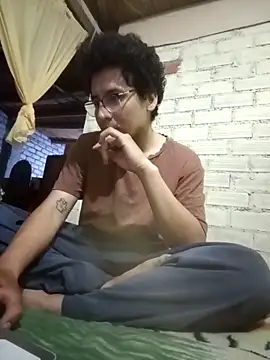 LecheDeSoya666 online show from December 2025 04:50:02 AM