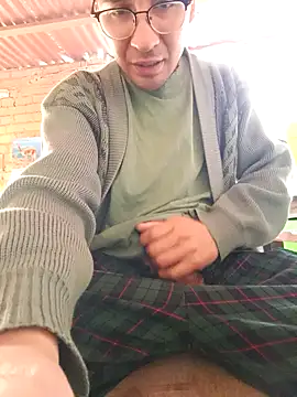 Snapshot of LecheDeSoya666 chatting on October 2025 07:37:01 PM LecheDeSoya666 online show from October 2025 07:37:01 PM