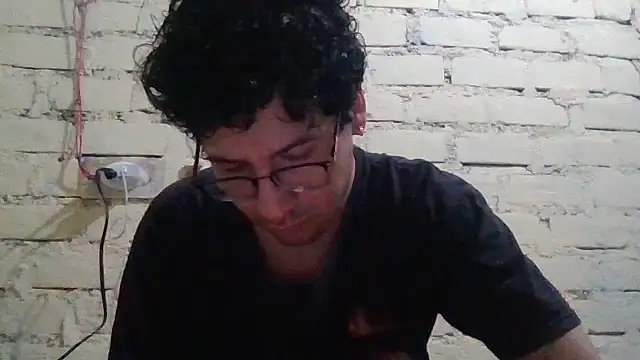 LecheDeSoya666 online show from December 2025 03:20:02 AM