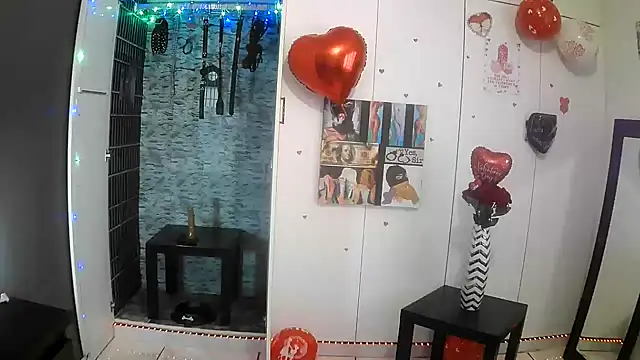 Snapshot of BaDSubMiss chatting on February 2026 06:02:01 AM BaDSubMiss online show from February 2026 06:02:01 AM