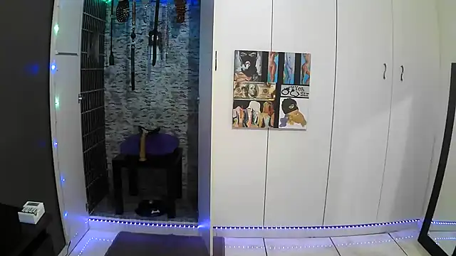 BaDSubMiss online show from November 2025 04:28:02 AM