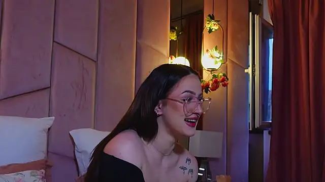 LucyLextonX online show from March 2026 04:36:01 AM