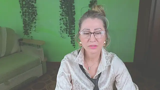Habibi Honeyy online show from May 2026 01:28:01 PM