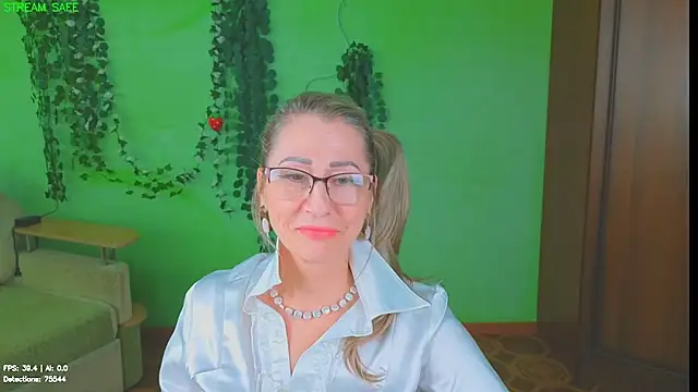 Snapshot of Habibi_Honeyy chatting on June 2026 02:50:02 PM Habibi Honeyy online show from June 2026 02:50:02 PM
