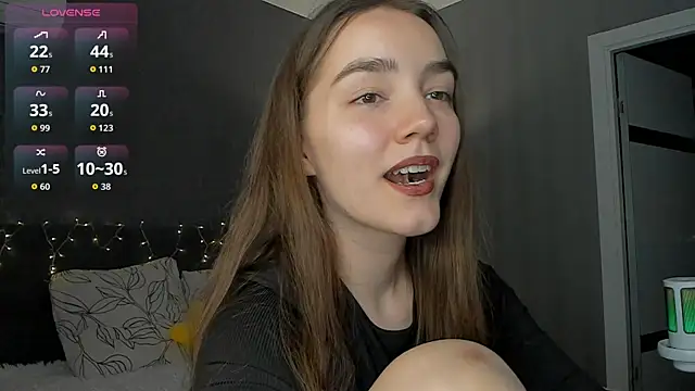 Snapshot of sweete_chantal chatting on June 2026 07:48:02 PM sweete chantal online show from June 2026 07:48:02 PM