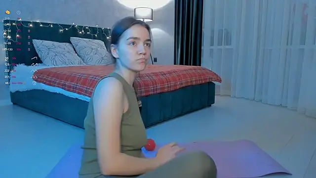 Snapshot of sweete_chantal chatting on October 2025 05:03:01 PM sweete chantal online show from October 2025 05:03:01 PM