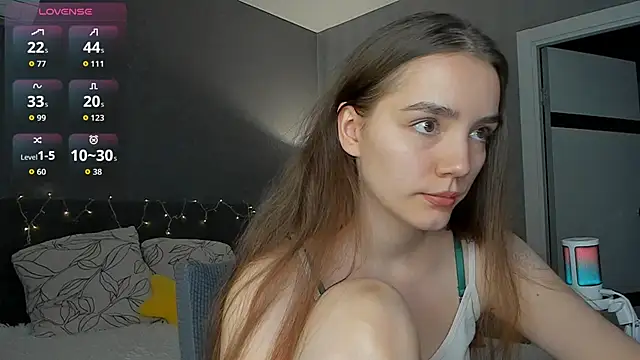 Snapshot of sweete_chantal chatting on June 2026 07:33:01 PM sweete chantal online show from June 2026 07:33:01 PM