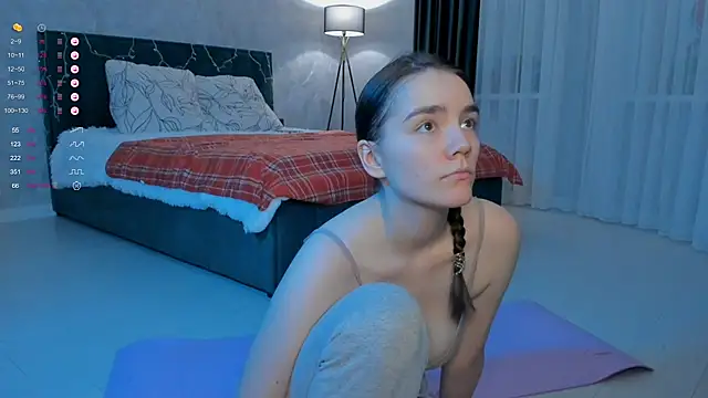 Snapshot of sweete_chantal chatting on October 2025 05:13:02 PM sweete chantal online show from October 2025 05:13:02 PM