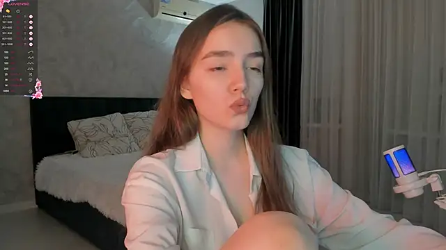 Snapshot of sweete_chantal chatting on September 2025 05:13:01 PM sweete chantal online show from September 2025 05:13:01 PM