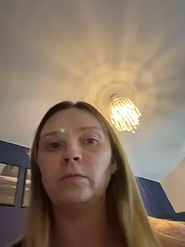 Snapshot of Star-36 chatting on March 2026 11:21:01 AM Star-36 online show from March 2026 11:21:01 AM