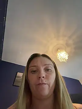 Snapshot of Star-36 chatting on February 2026 12:02:01 PM Star-36 online show from February 2026 12:02:01 PM