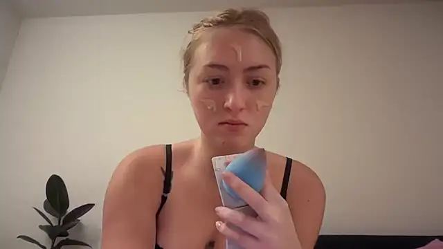 Kitty Swetty online show from February 2026 06:41:02 PM