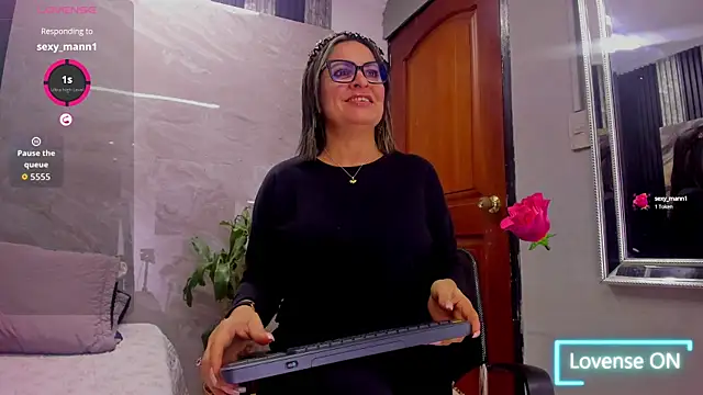 Agatha Pleasure online show from September 2025 11:52:01 AM