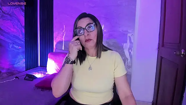 Agatha Pleasure online show from February 2026 11:48:01 AM