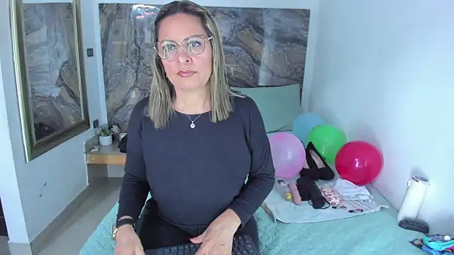 Snapshot of Agatha_Pleasure chatting on June 2026 12:14:01 PM Agatha Pleasure online show from June 2026 12:14:01 PM