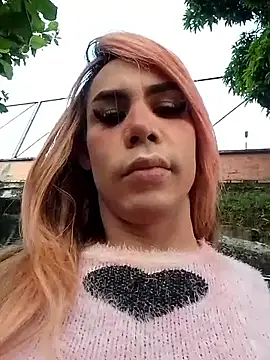 Snapshot of Daliana_Gounbolt chatting on September 2025 11:32:01 AM Daliana Gounbolt online show from September 2025 11:32:01 AM