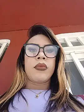 Snapshot of Daliana_Gounbolt chatting on June 2026 03:23:01 PM Daliana Gounbolt online show from June 2026 03:23:01 PM