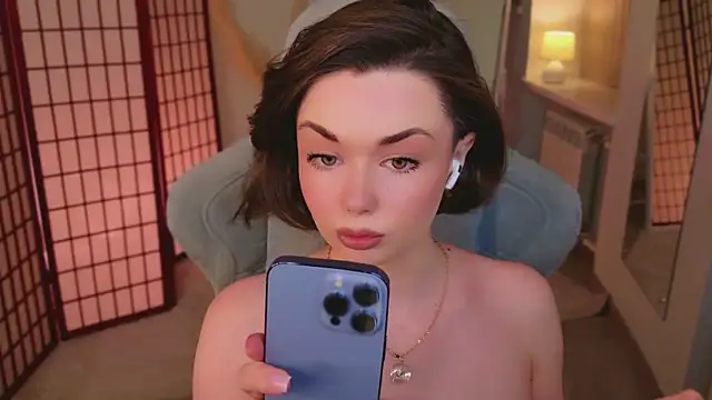 AvaFlower online show from March 2026 03:07:01 PM