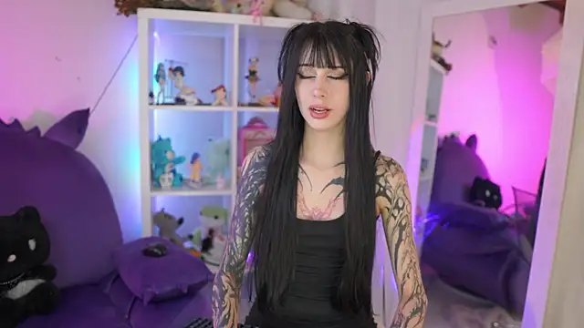 Im Garu online show from November 2025 04:04:01 AM