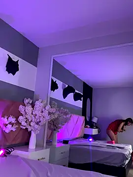 Bella Williiams online show from December 2025 12:22:02 PM