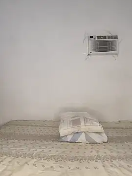 MilfTentasion online show from February 2026 10:32:01 PM